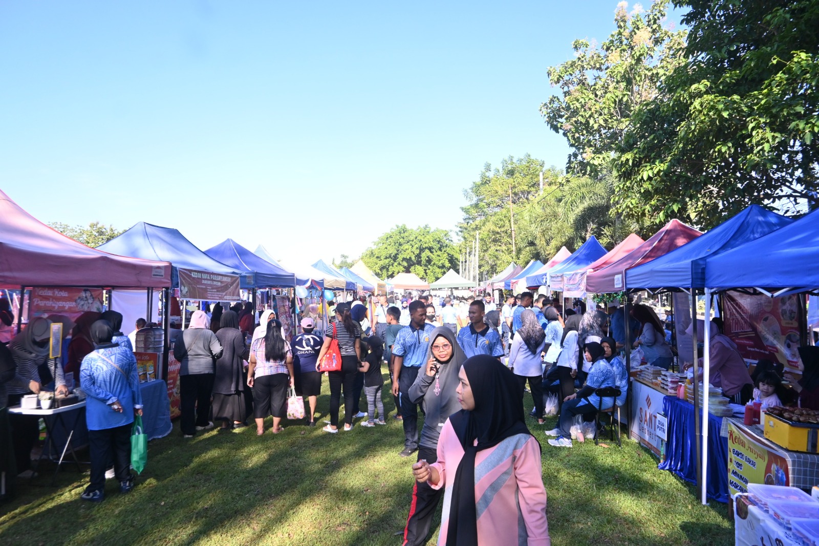 Semarakkan HUT ke-80, TNI AU Wilayah Makassar Gelar Bazar Murah
