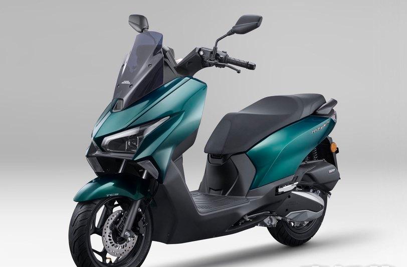 Hasil Gabungan PCX dan Vario, Honda Luncurkan NS150ES 2026