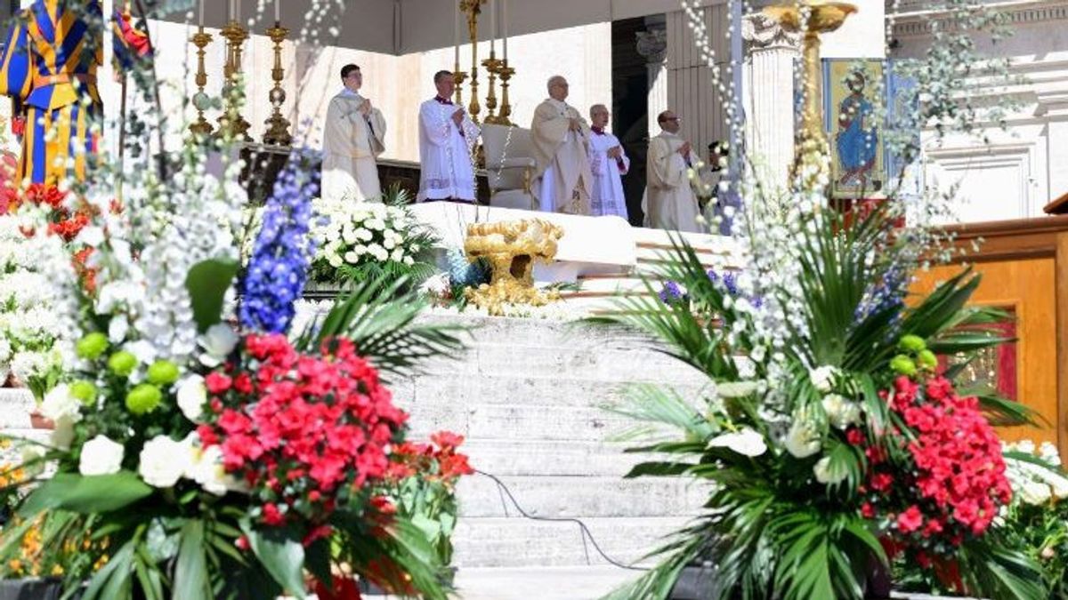 Paus Minta Penguasa Pilih Perdamaian dan Dialog