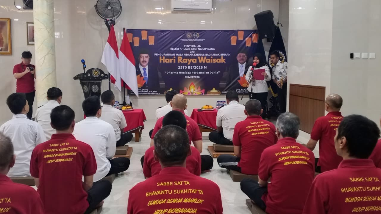 Puluhan Warga Binaan Lapas Cipinang Terima Remisi Waisak, Wujud Hasil Pembinaan dan Perubahan Diri