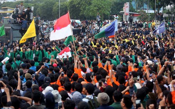 Bantah Dalangi Demo Mahasiswa, PDIP Minta Dugaan Peserta Dibayar Diusut